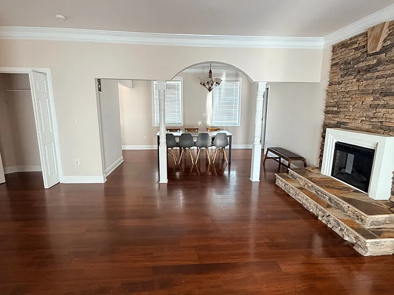 4529 Thompson Mill Rd — Photo 2