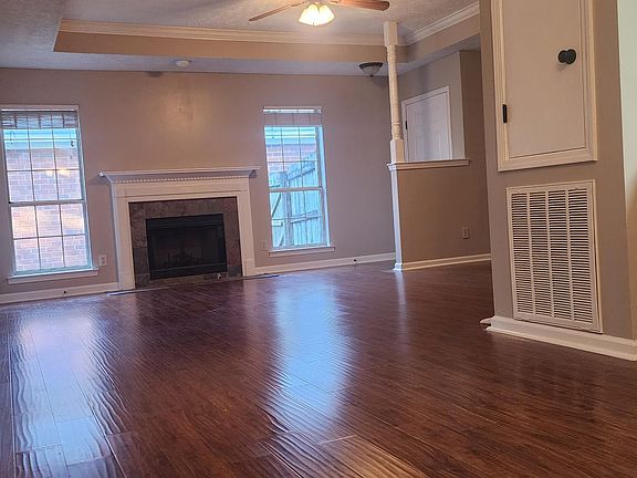 2nd image of 8412 Water Oak Ct