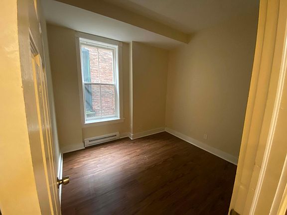 3rd image of 65 Remsen St APT 3B
