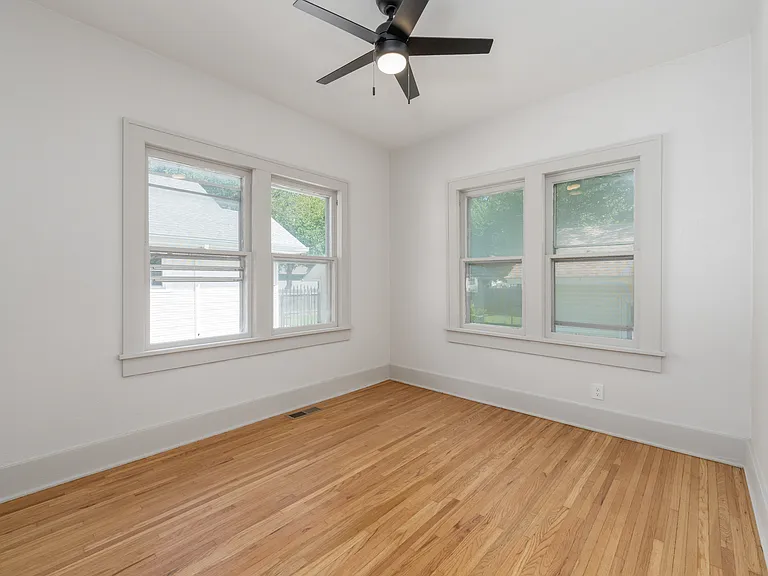 156 S Estelle Ave — Photo 8