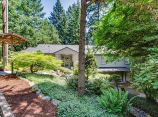 122 NW Pittock Ave, Portland, OR