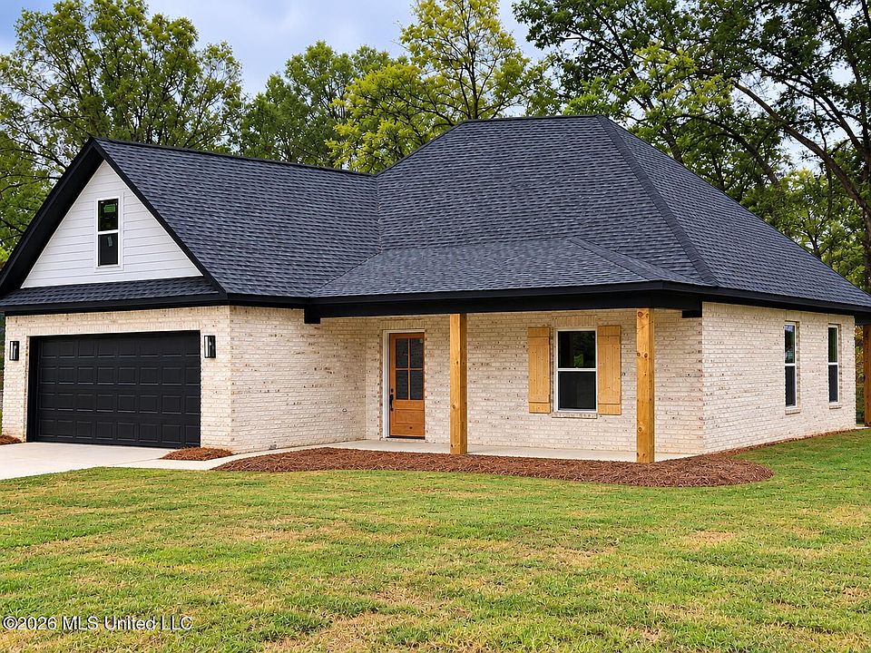 1st image of 147 Oak Point Dr