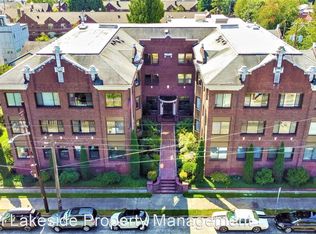 705 N 50th St #203, Seattle, WA 98103