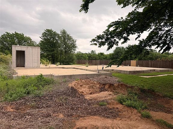 3rd image of 929 County Street 2932 Lot 11