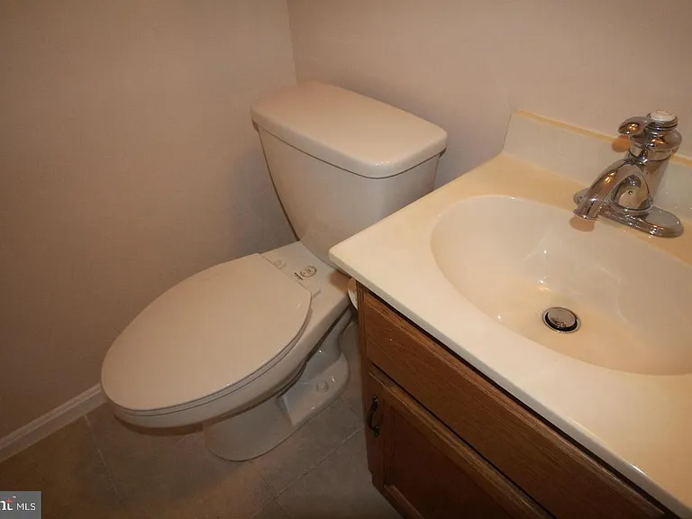 10500 Prairie Landing Ter — Photo 12