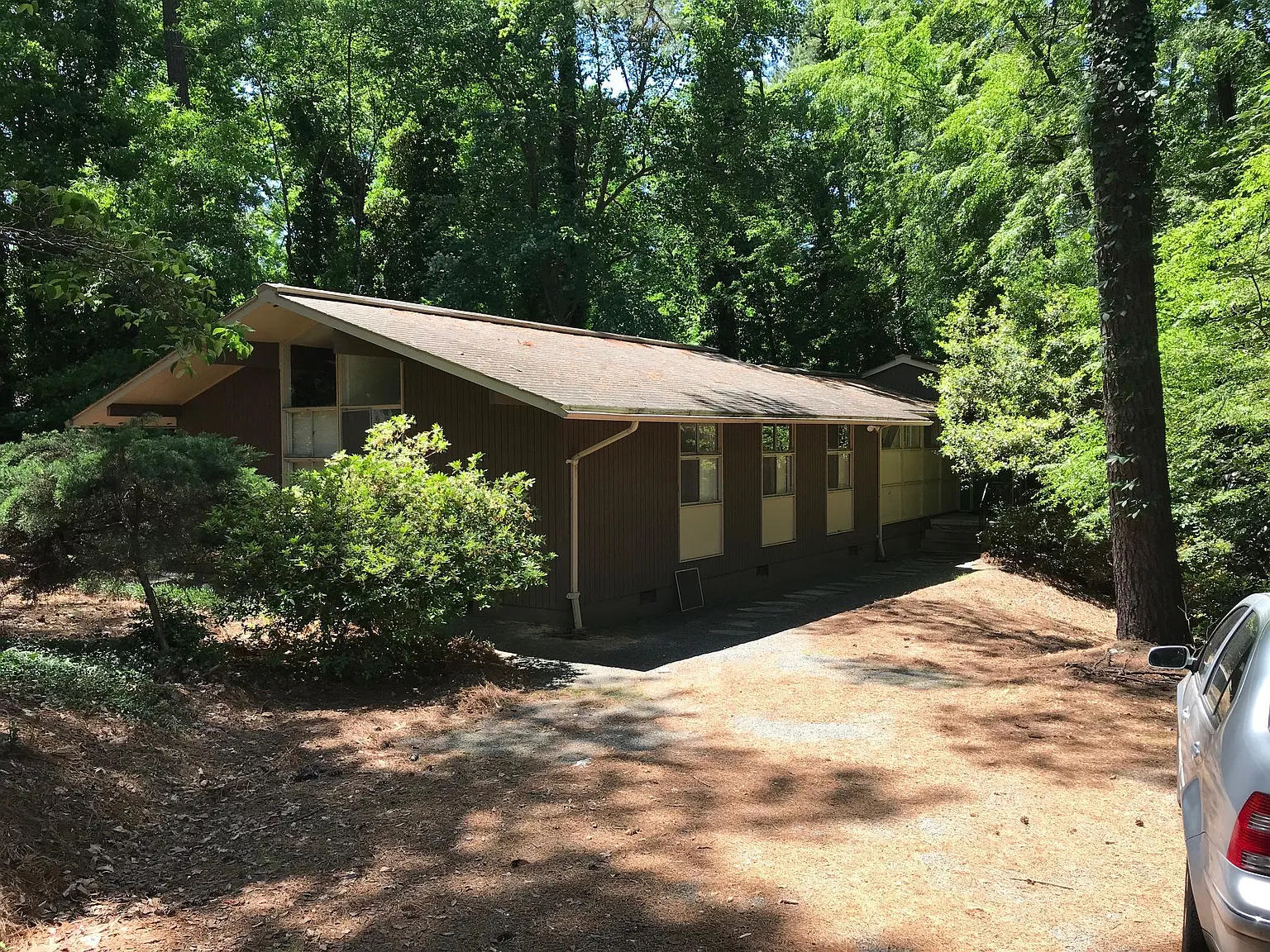 4 bed, 2134 sqft, $2,850 — Photo 1