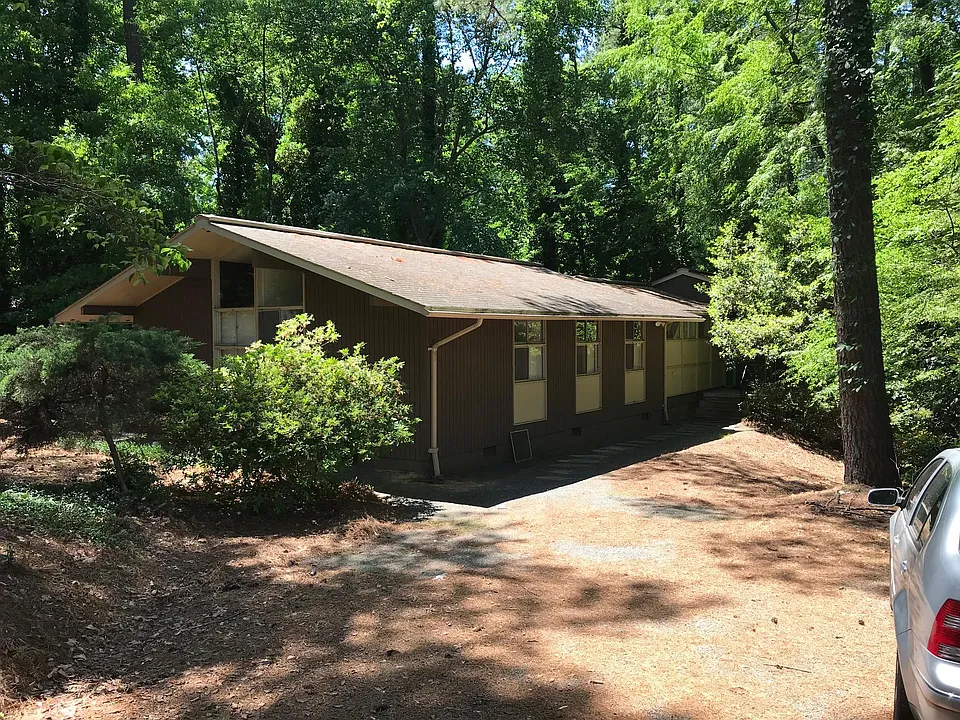 1404 Mason Farm Rd