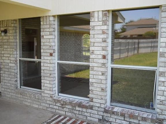 4th image of 2505 Boardwalk Dr