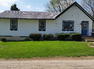 316 N Swift St, Winnebago, IL 61088