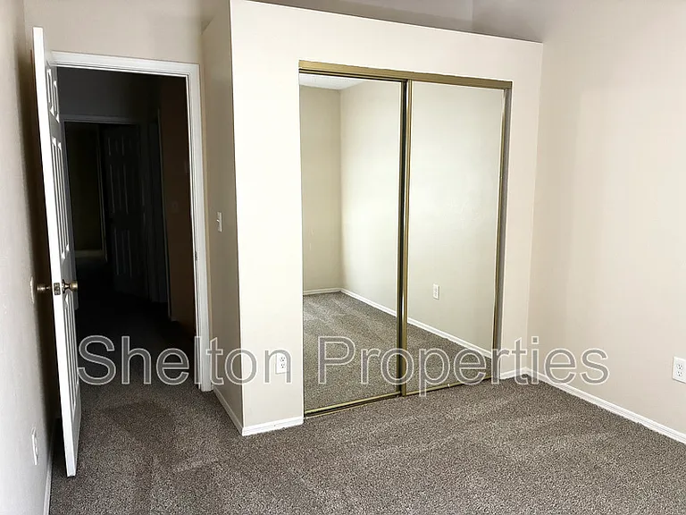 170 E Guadalupe Rd #161 — Photo 9