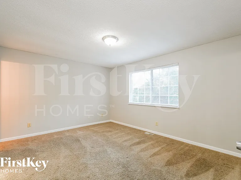 3704 Rock Maple Dr — Photo 9