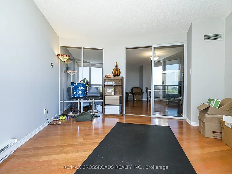10 Guildwood Pkwy #1132 — Photo 25