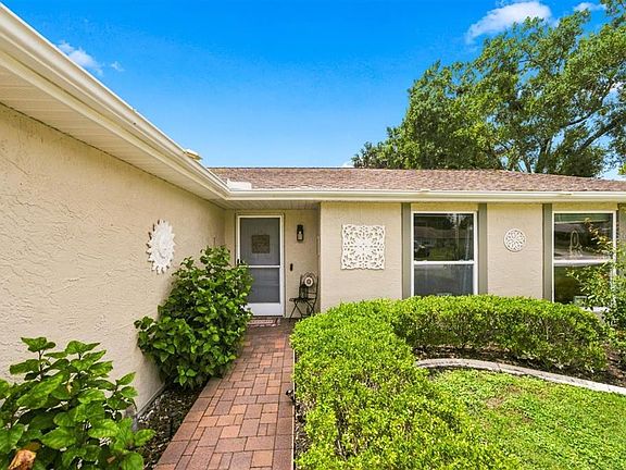 2nd image of 5309 BLACK PINE DRIVE