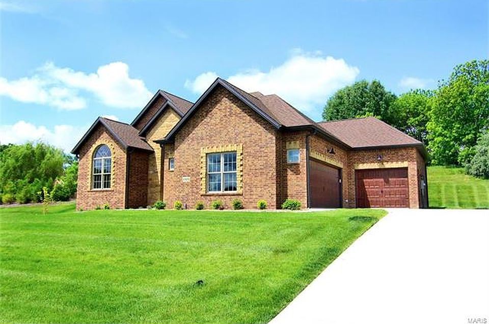 1st image of 1521 Birchwood Ct