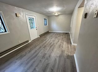 1160 Howertown Rd #4, Catasauqua, PA 18032