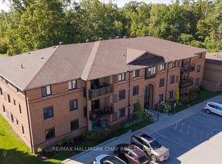 10 Coulter St #335, Barrie, ON L4N6R9