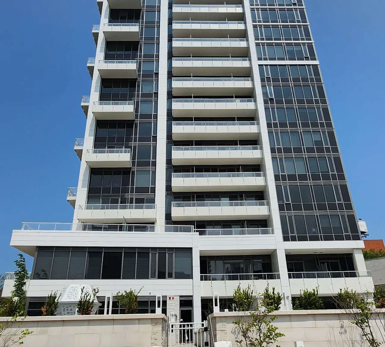 1 bed, $2,300 — Photo 1