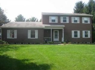 2580 Madrono Dr, Ann Arbor, MI 48103