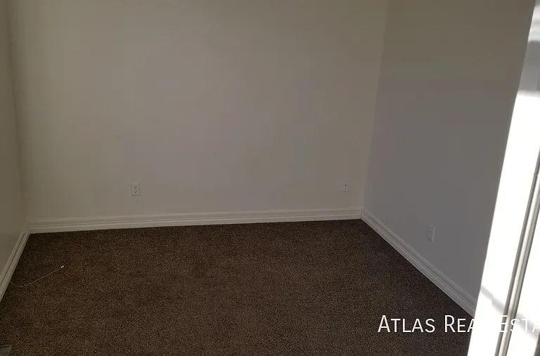 2225 W 31st Ave — Photo 28