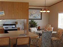 beach house dining area