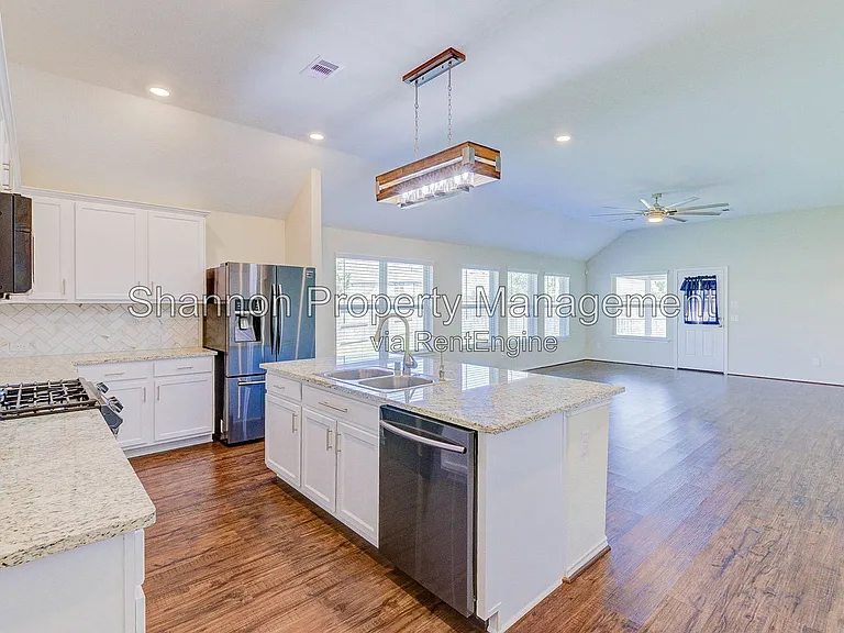 9547 Summer River Dr — Photo 10