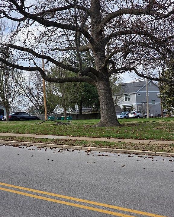 1st image of 1008 N Bompart Ave Lot B
