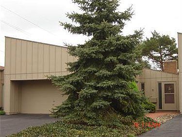 1st image of 631 Tampico Ct #4-2
