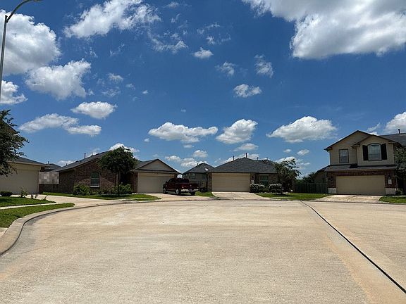 4th image of 1911 Rosegale Ct