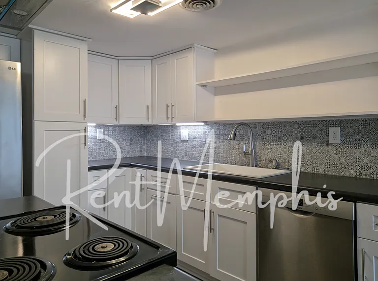 156 N Auburndale St — Photo 7