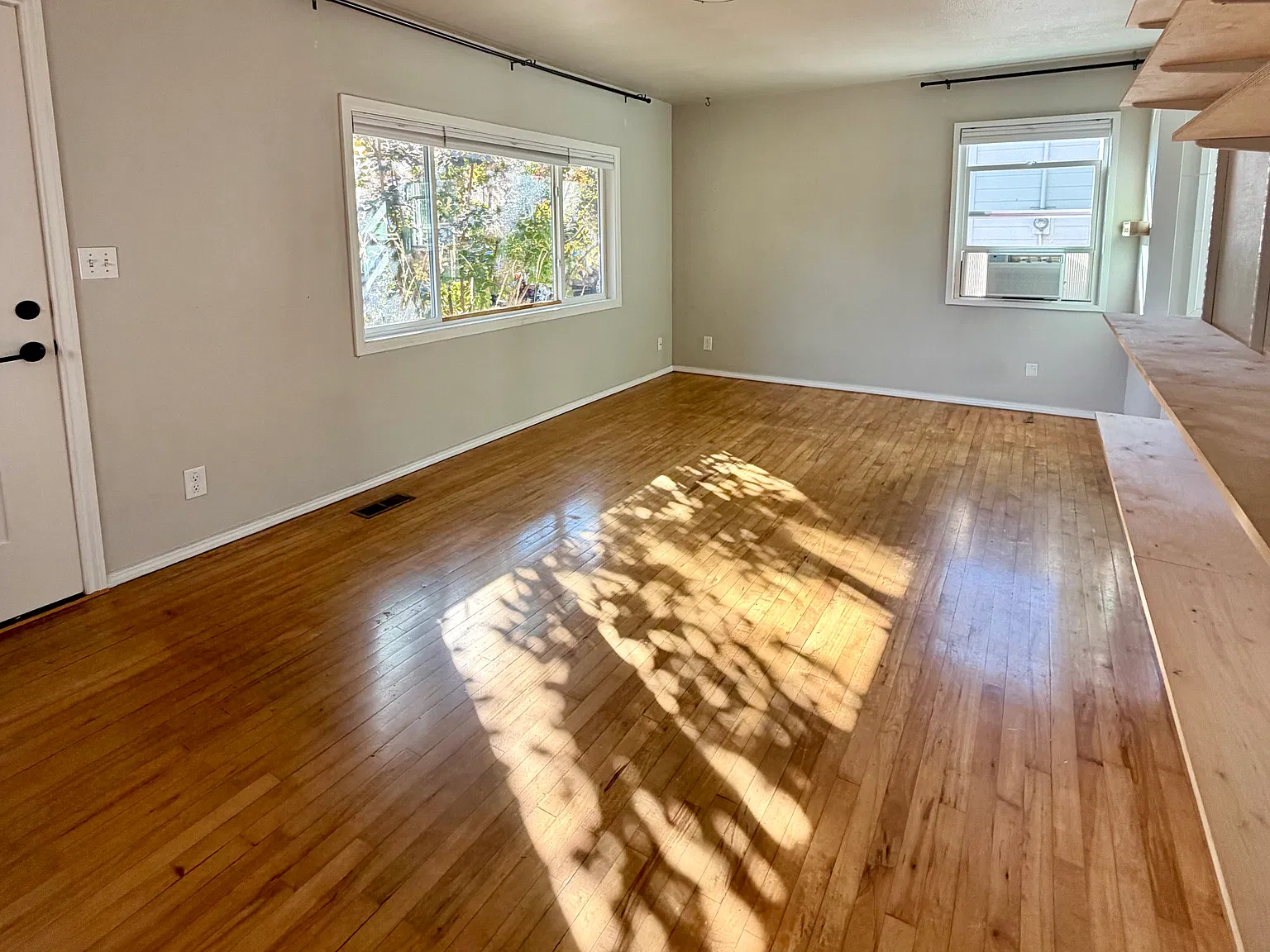 2 bed, 768 sqft, $2,395 — Photo 2