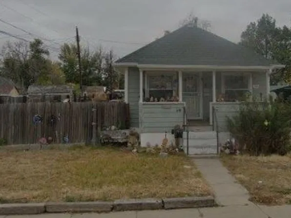 1013 E 15th St, Scottsbluff, NE 69361