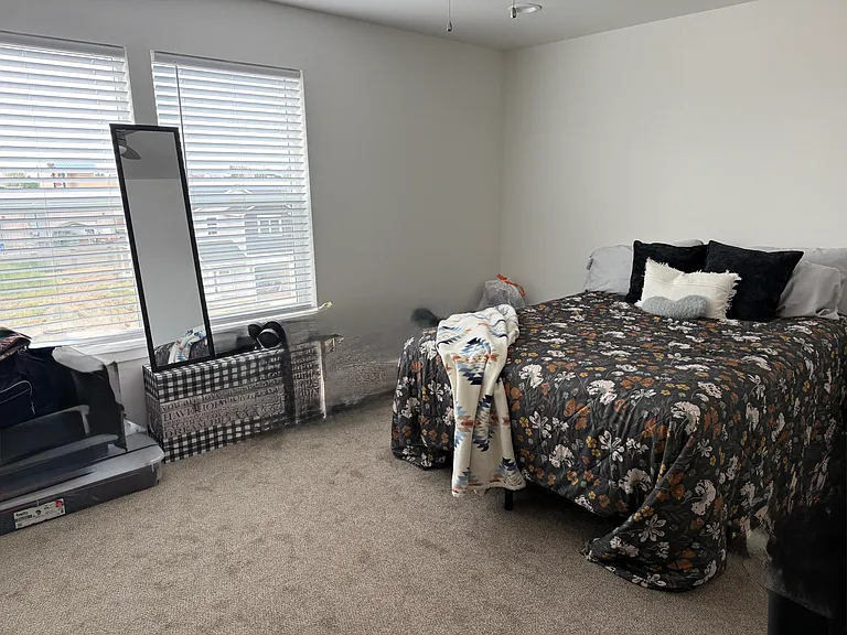125 Claret Dr — Photo 7