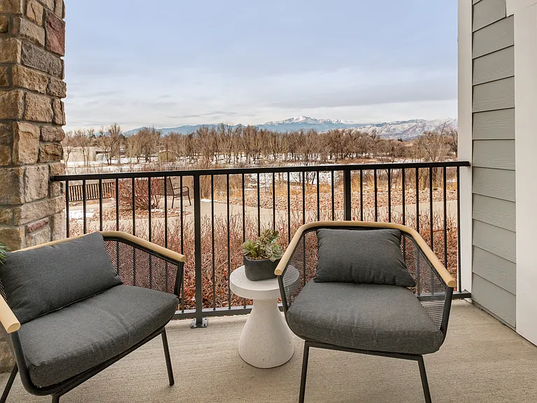 Peaks at Woodmen — Photo 37