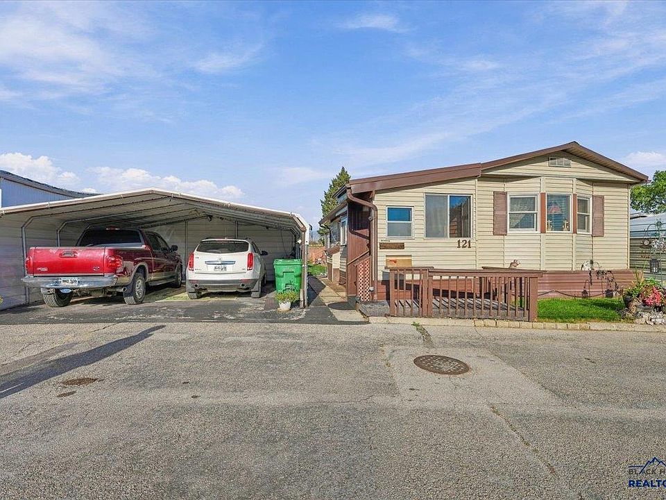 1st image of 121 Grandview Dr