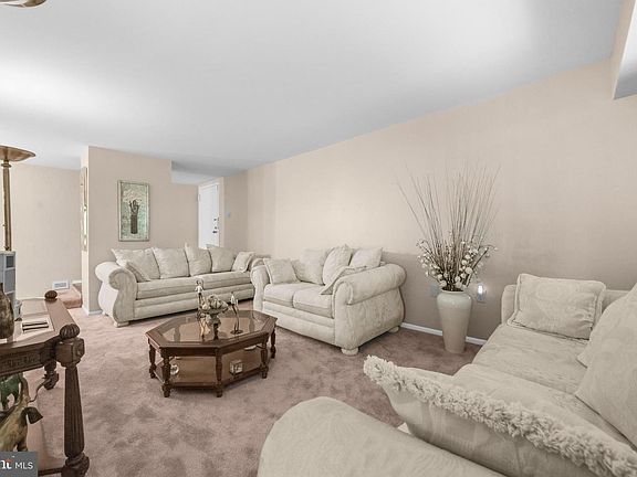 4th image of 7724 Hanover Pkwy #301-190