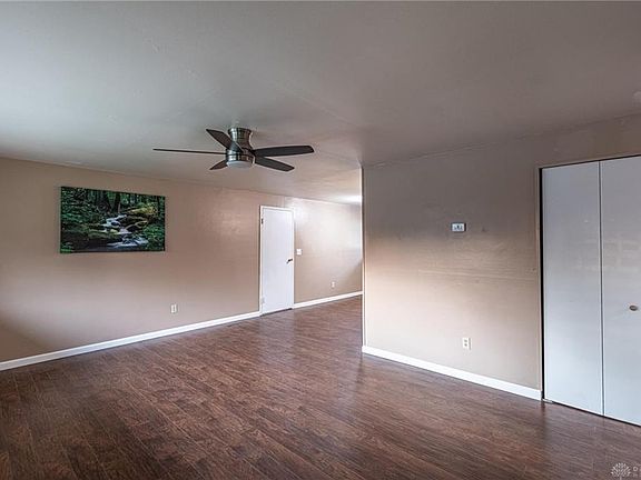 5th image of 5412 Naples Dr