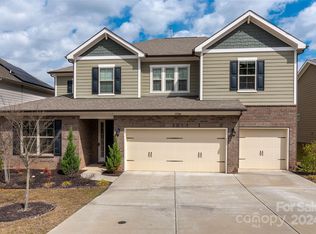 15306 Autumn Sage Dr, Charlotte, NC 28278