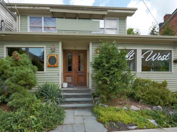 8 West St, Warwick, NY 10990