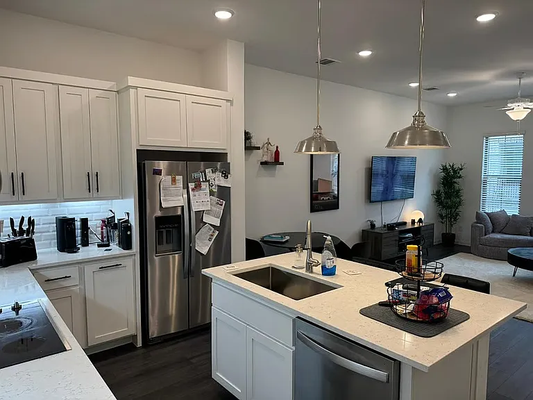 7546 Edgeware Rd — Photo 10