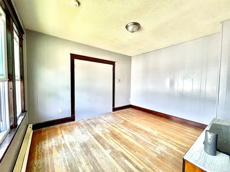 146 Charles St #3 — Photo 14