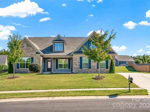 107 Morden Loop, Mooresville, NC 28115