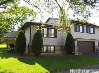5521 84 1/2 Ave N, Brooklyn Park, MN 55443