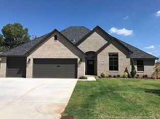 8008 W Lakeshore Dr, Oklahoma City, OK 73132
