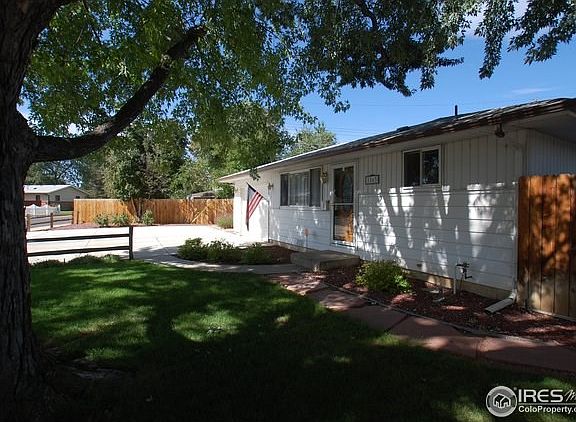 Beautiful Tree Shades South Side of House