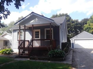 6080 Southward Ave, Waterford, MI 48329
