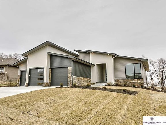 2nd image of 11467 S 198th St