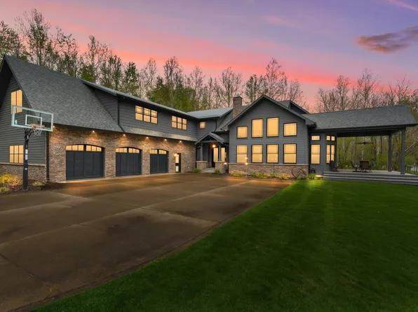 1207 E Ohio St, Monticello, IN 47960