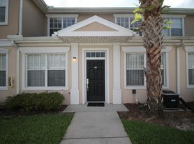 105 Turpial Way
