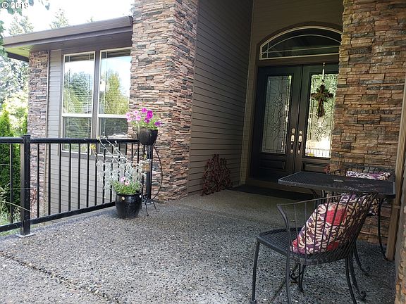 2nd image of 4207 NE 130th Cir