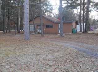 510 E 6th St, Mio, MI 48647